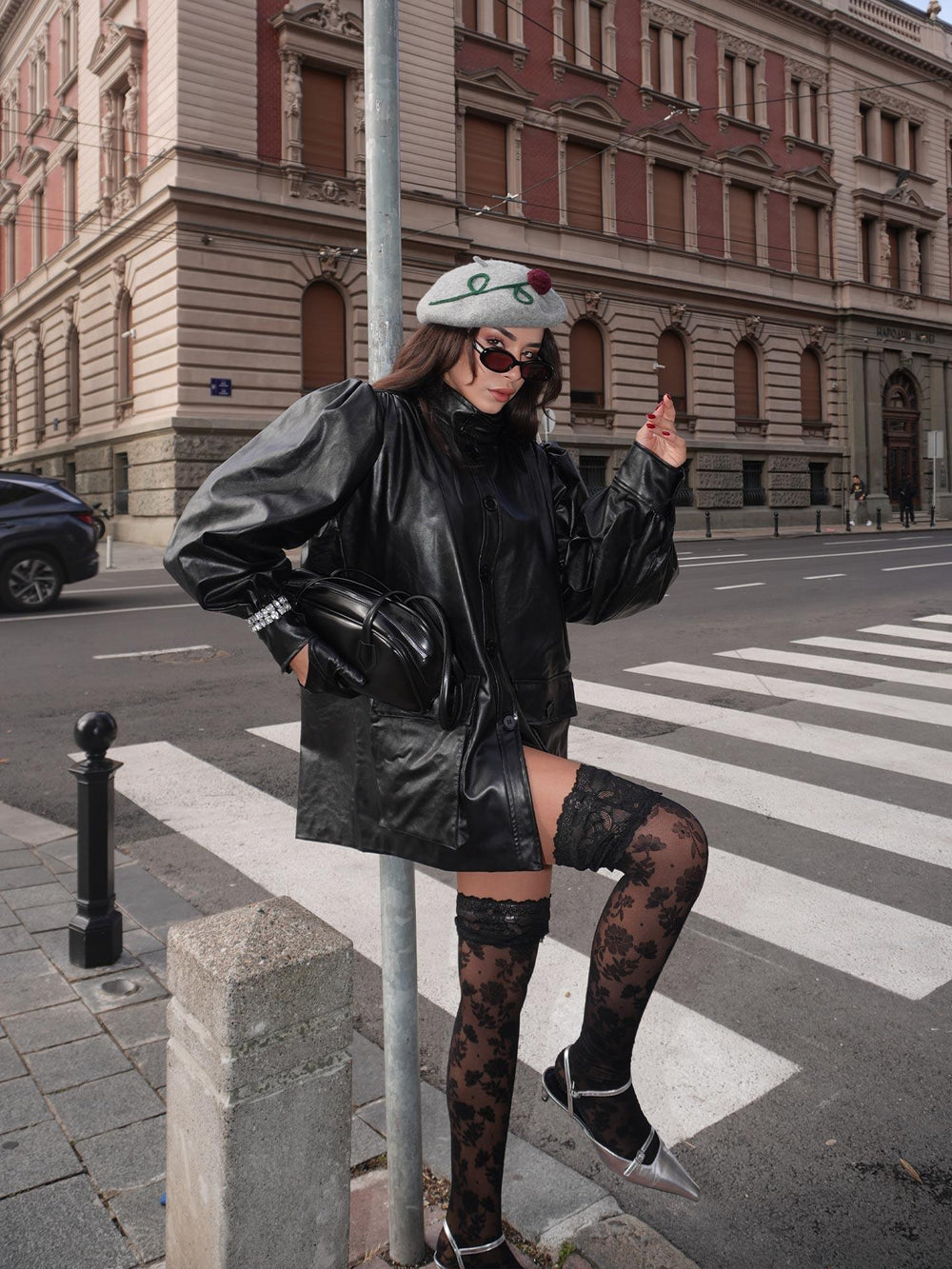 Büzgü Detay Oversize Deri Kısa Trençkot Siyah