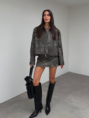 Eskitme Deri Yaka Detay Ceket Gri