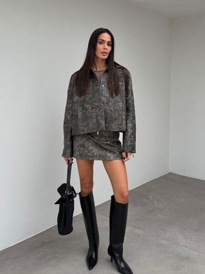 Eskitme Deri Yaka Detay Ceket Gri