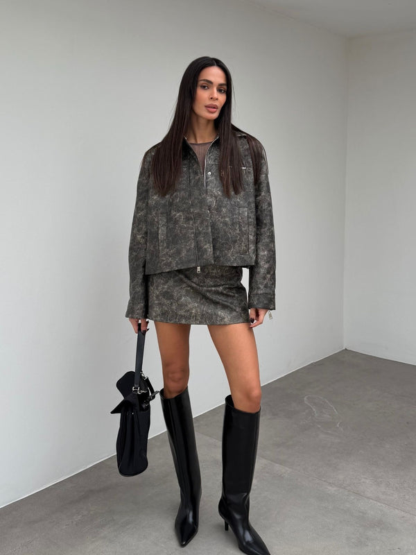 Eskitme Deri Yaka Detay Ceket Gri