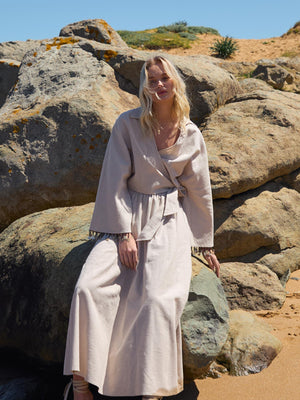 Keten Kol Detaylı Bej Kimono Bluz